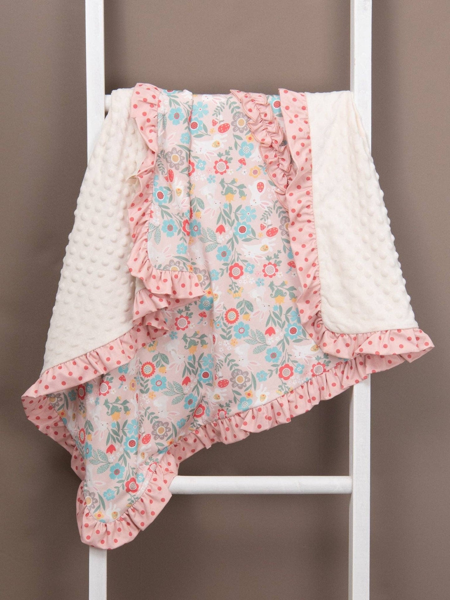 Lilly Belle Cottontail Ruffle Blanket: OS