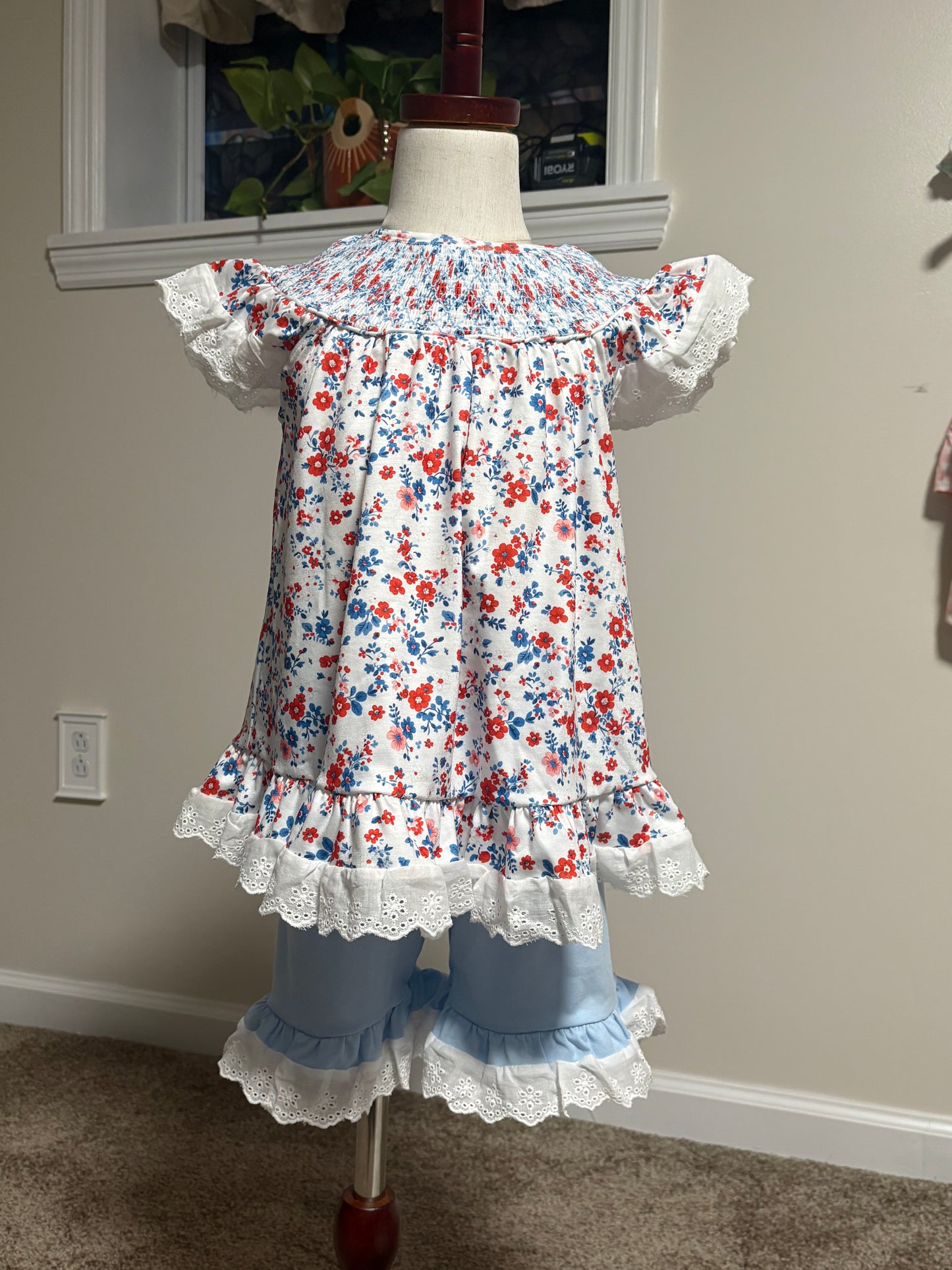 Blue Floral Lace Smocked Shorts Set