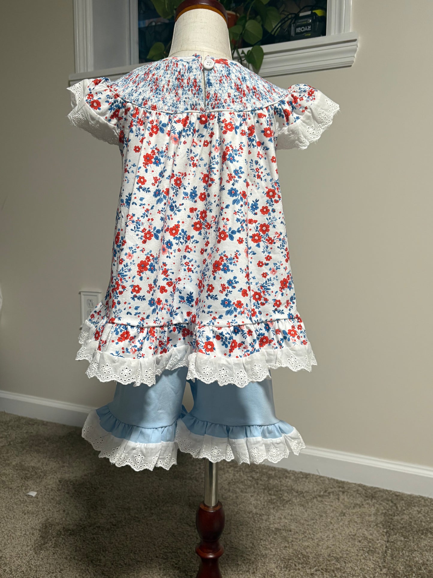 Blue Floral Lace Smocked Shorts Set